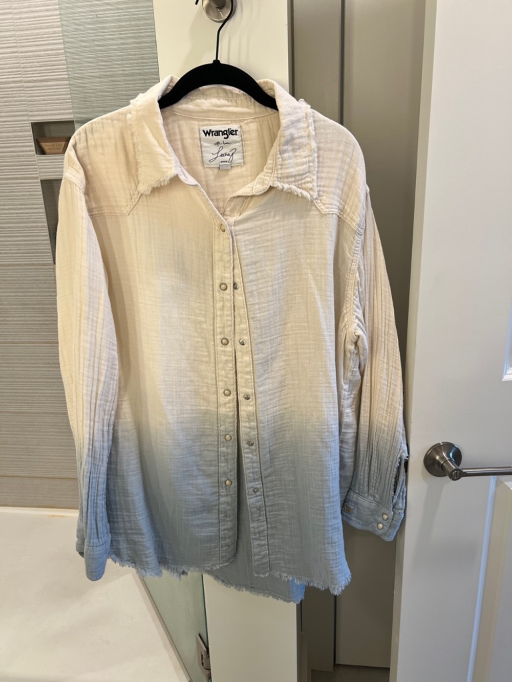 Wrangler x Lainey Wilson Call a Cowboy Ombré Long Sleeve Snap